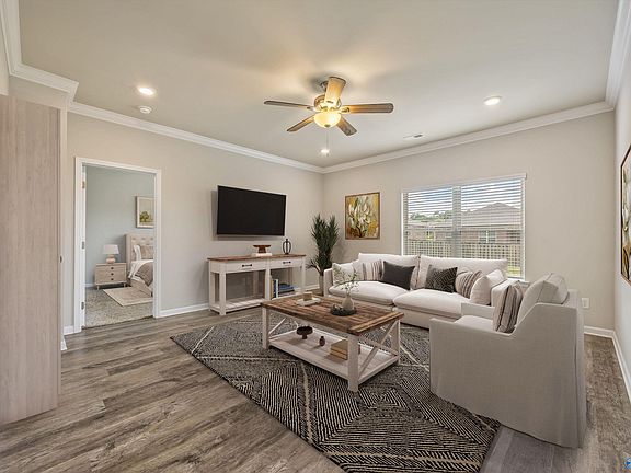 4th image of 122 Sunlit Grove Dr