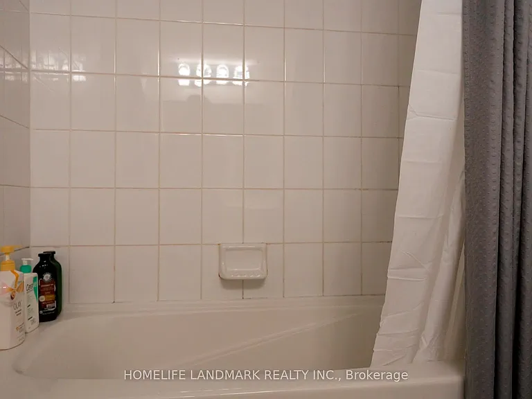 2 Rean Dr #710 — Photo 20