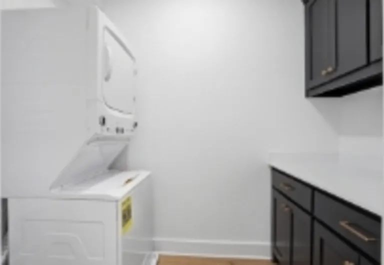 3321 S University Dr — Photo 25