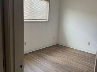 934 8th Ave APT 5, Longview, WA 98632