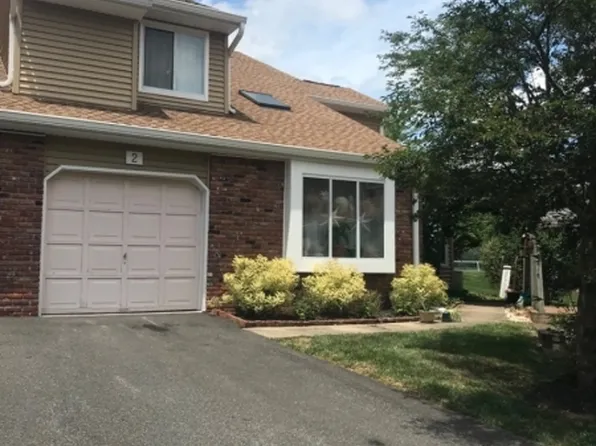 2 Driftwood Dr #2, Franklin Twp., NJ 08873