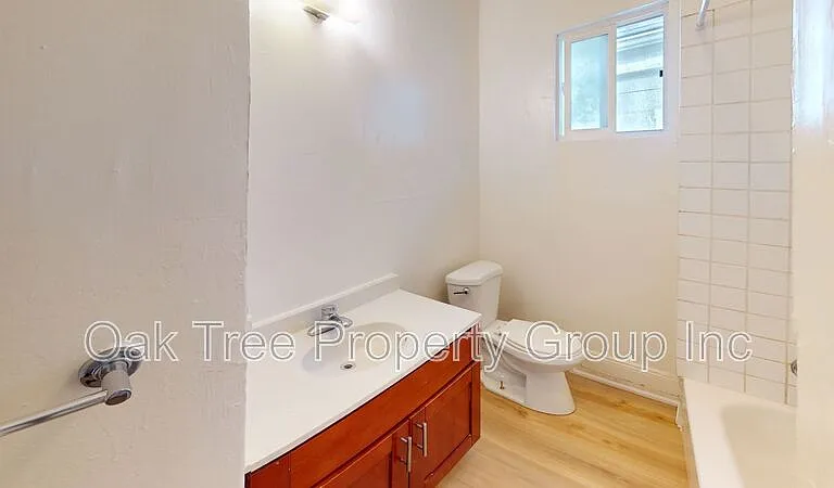 3252 Martin Luther King Jr Way — Photo 17