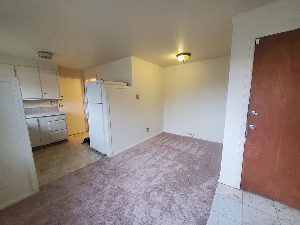 2nd image of 2423 Rucker Ave APT 5