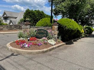 Jasmine Cir #114, Milford, CT 06461