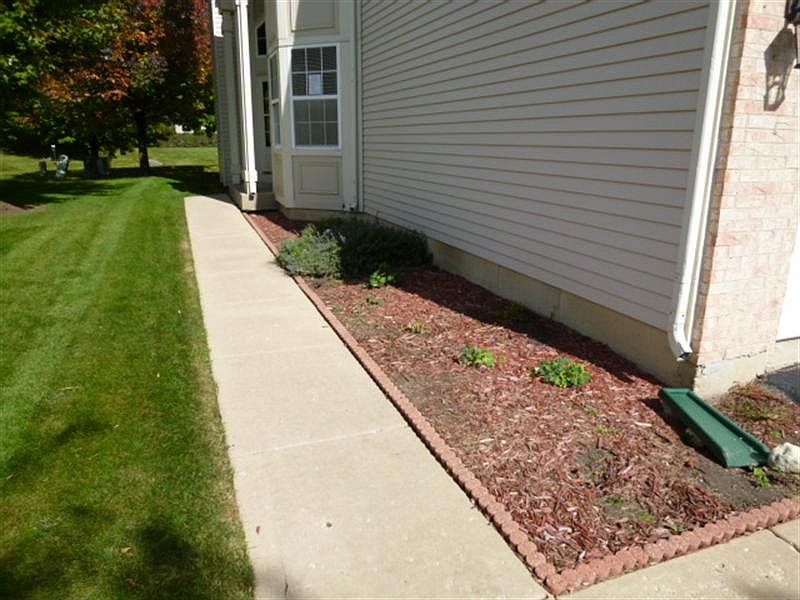 2nd image of 2015 Tamahawk Ln