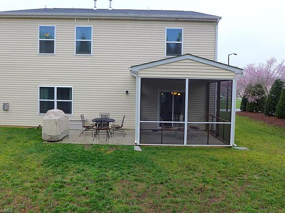 4th image of 5216 Helsley Ct