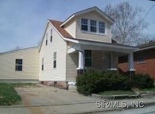 127 S 12th St, Belleville, IL 62220