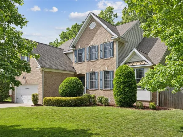 106 Winstead Dr, Yorktown, VA 23693
