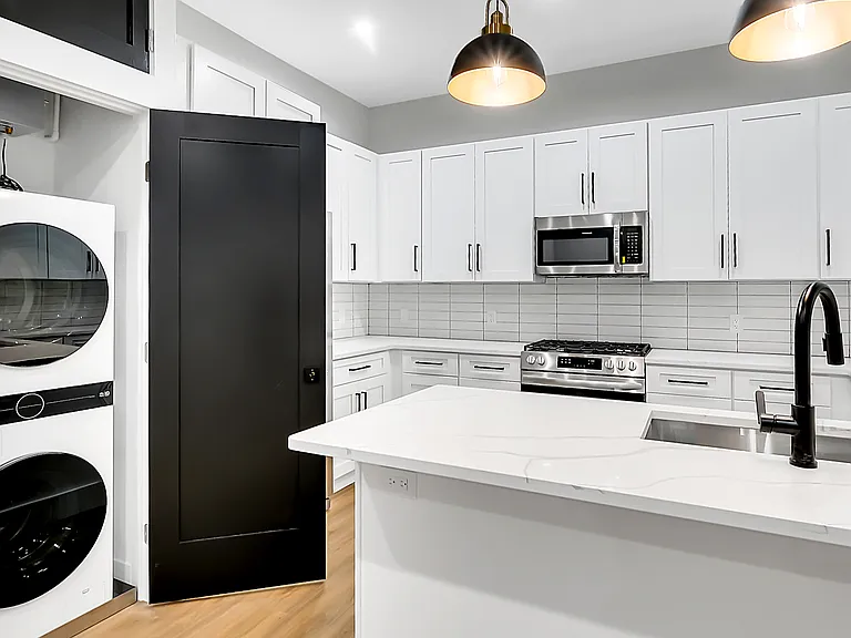 1225 Washington Blvd #B — Photo 5