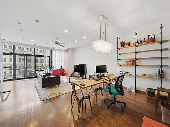 5th image of 130 S Canal St APT 724