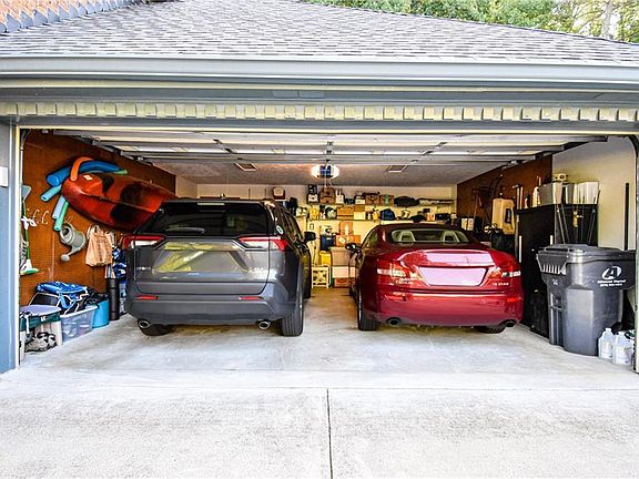 4th image of 5245 Bowers Brook Dr