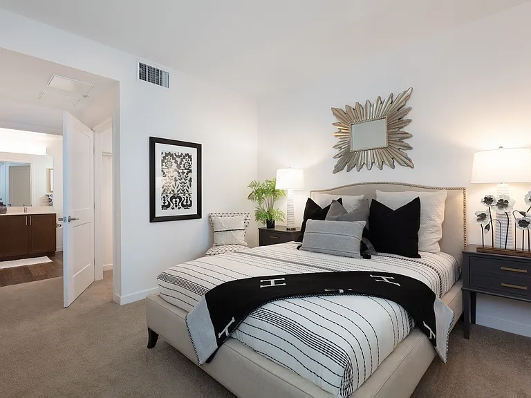 Palmia, Age 55+ Luxury Apartments — Photo 14