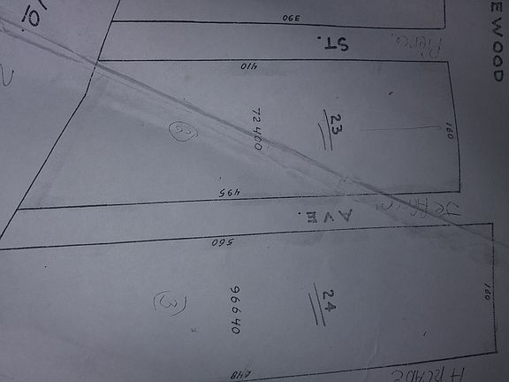 2nd image of Angelwood Ave