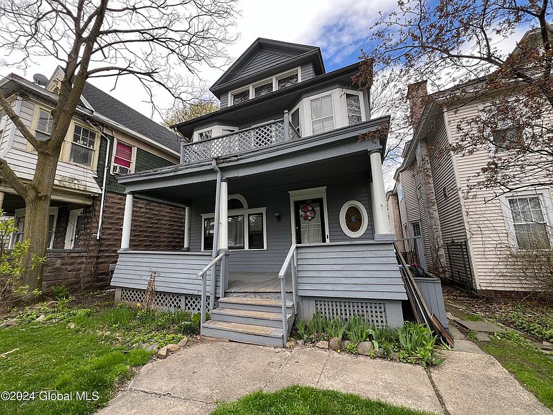 2nd image of 107 Delaware Avenue