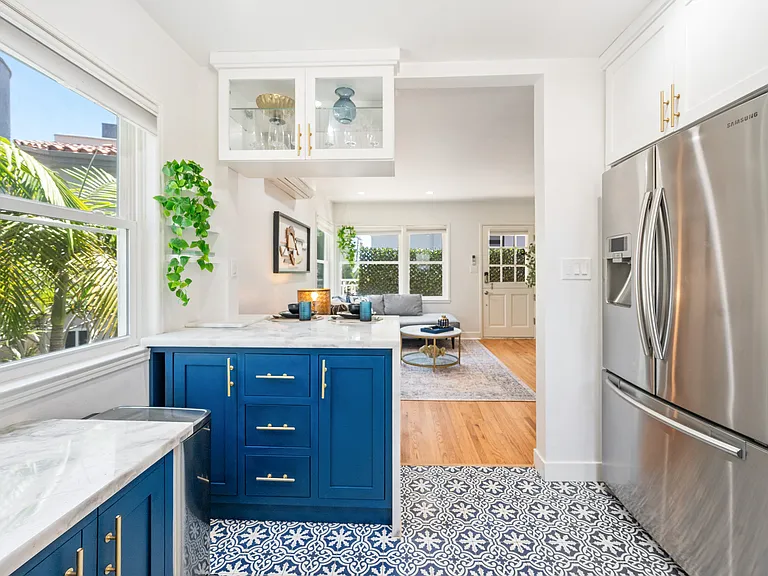 3717 Riviera Dr — Photo 14