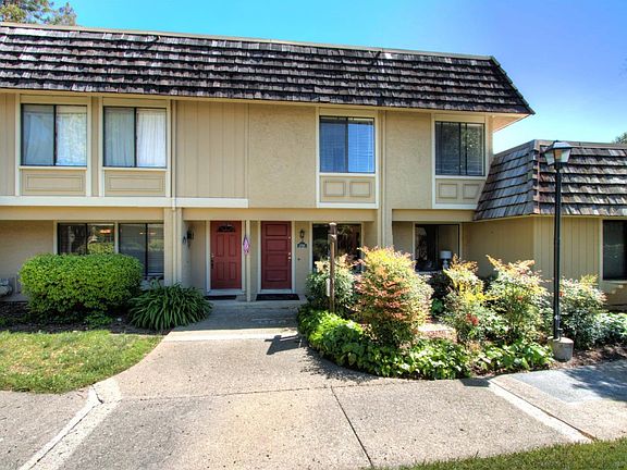 2nd image of 4755 Kings River Ct