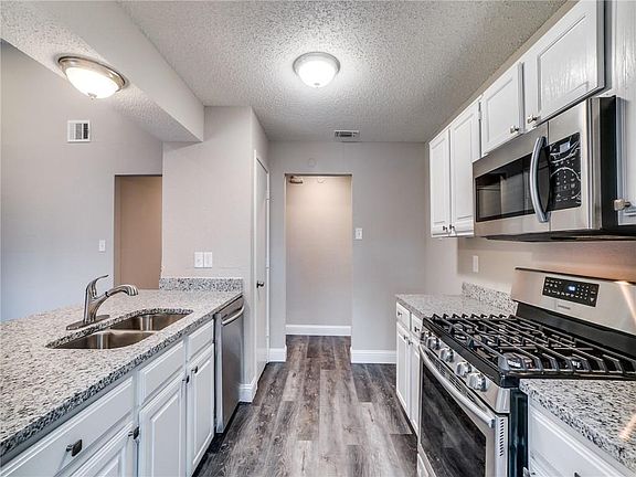 2nd image of 3710 Lofland Ln