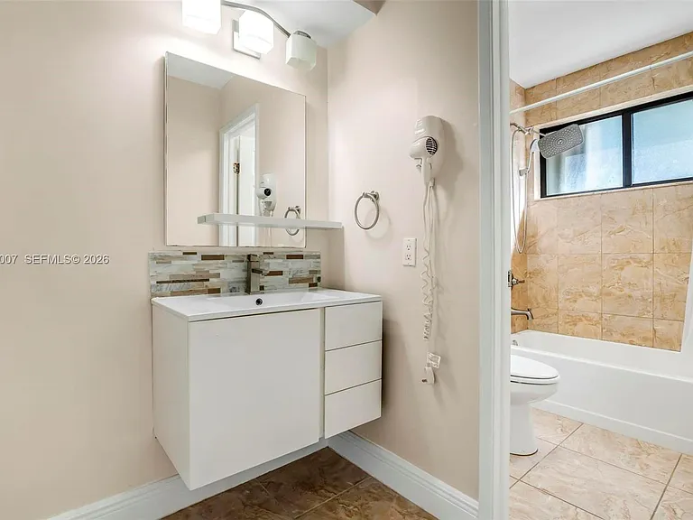 9937 NW 9th Street Cir #12-19 — Photo 25