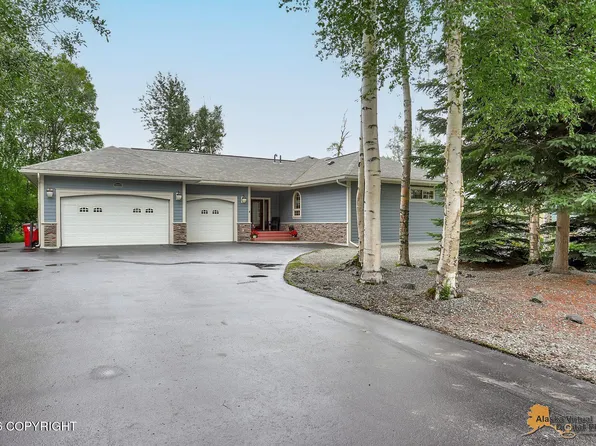 13927 E River Bend Cir, Palmer, AK 99645