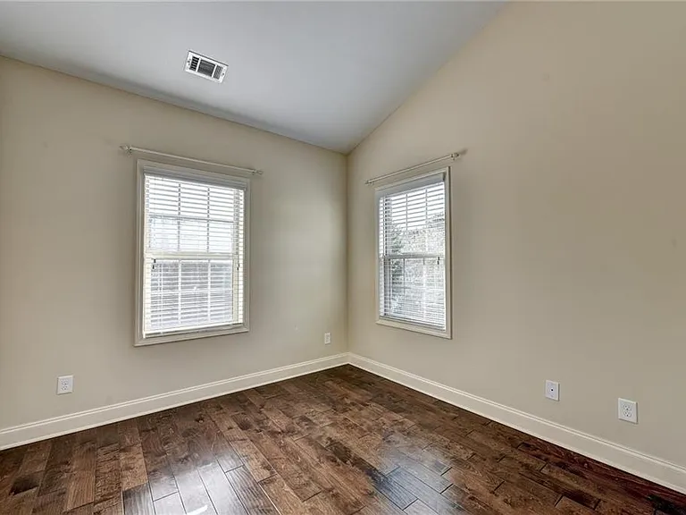 2448 Tenor Ln — Photo 41