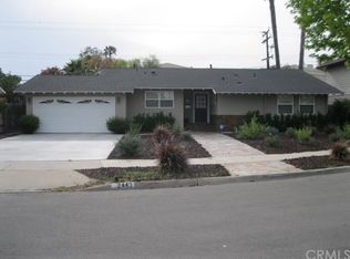 2443 College Dr, Costa Mesa, CA 92626
