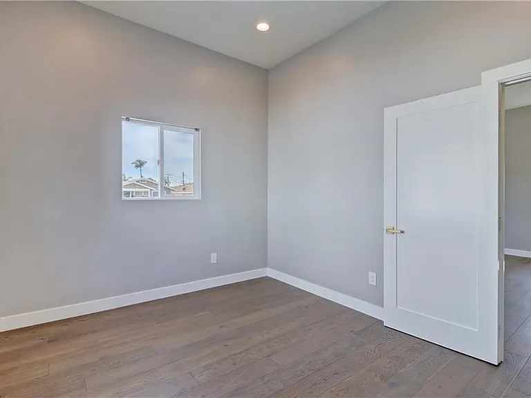 409 Olive St #A — Photo 19