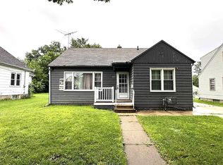 848 Kern St, Waterloo, IA 50703