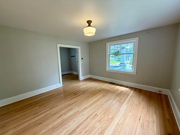 5th image of 1201 Granger Ave