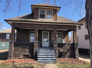 2309 3rd St, Wyandotte, MI 48192