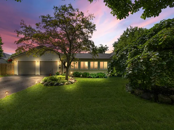 2650 Sunderland Blvd, Waterford, MI 48329