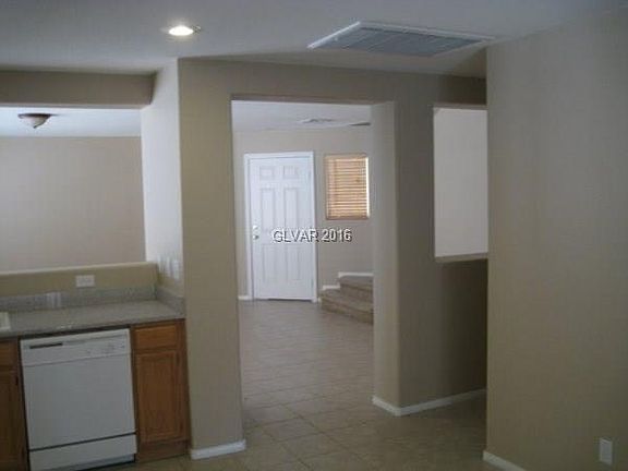 3rd image of 11821 Principi Ct