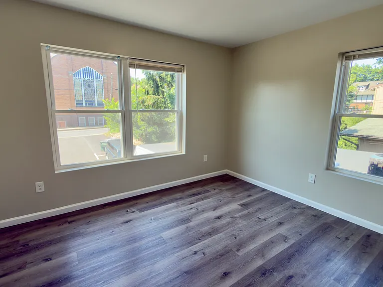 801 W Broad St #4 — Photo 19