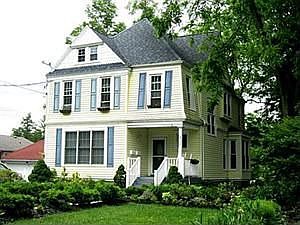 1st image of 402 Fillmore Ave