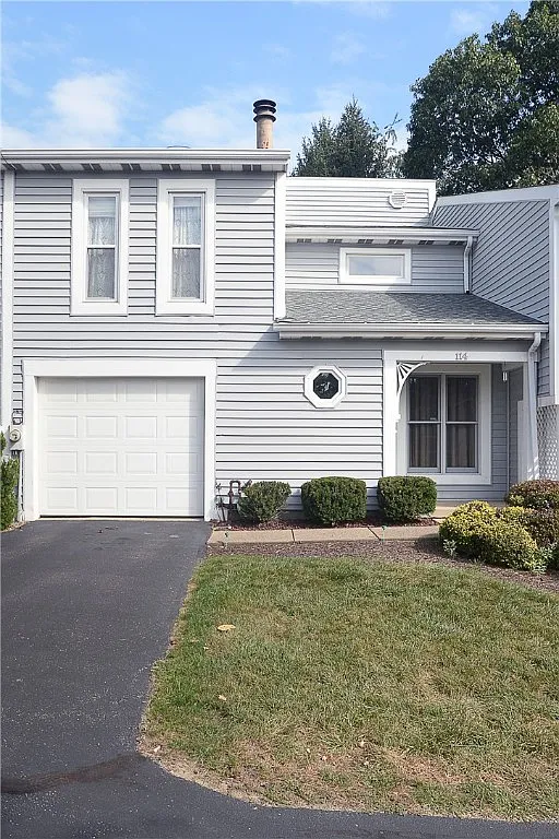114 Bookbinder Cir photo 1