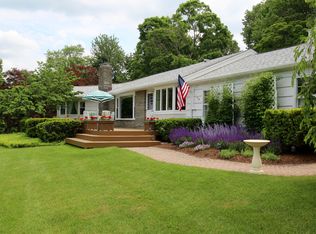 22 Fox Den Rd, Danbury, CT 06811