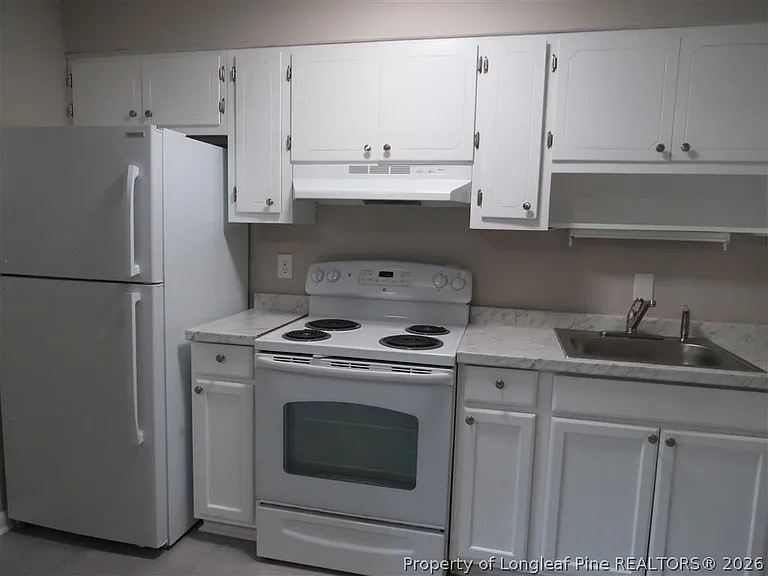 210-18 Colonial Dr — Photo 6