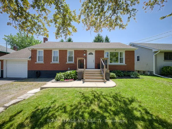 5916 Carman St, Niagara Falls, ON L2J 1S1