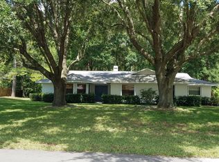 8550 Pratt Dr, New Port Richey, FL 34654