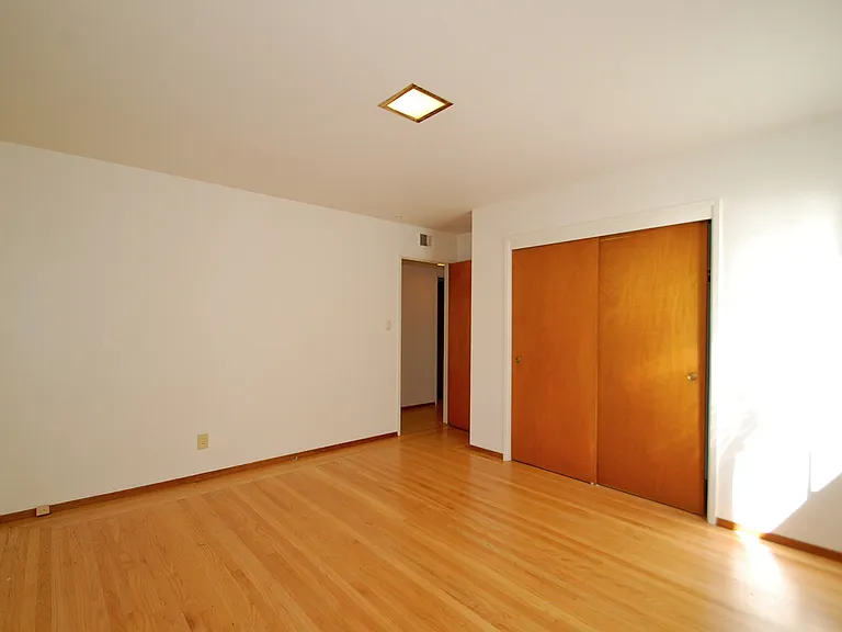 2910 Fulton St — Photo 10