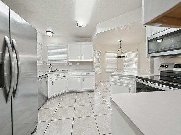 4th image of 4805 Joseph Dr