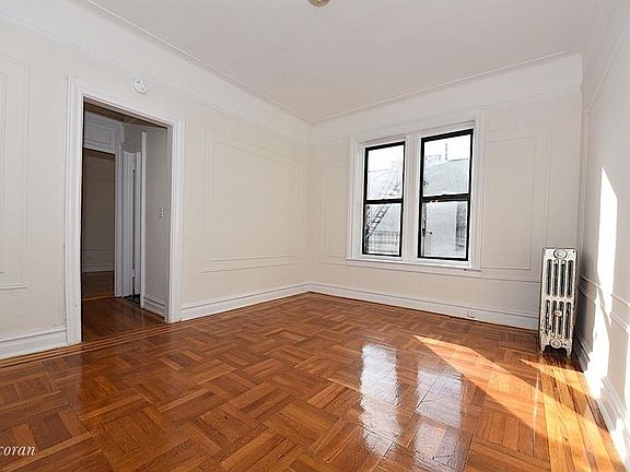 2nd image of 3420 32nd St APT 6J