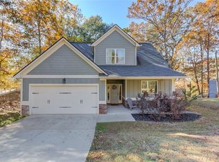 6137 Timberidge Dr, Gainesville, GA 30506