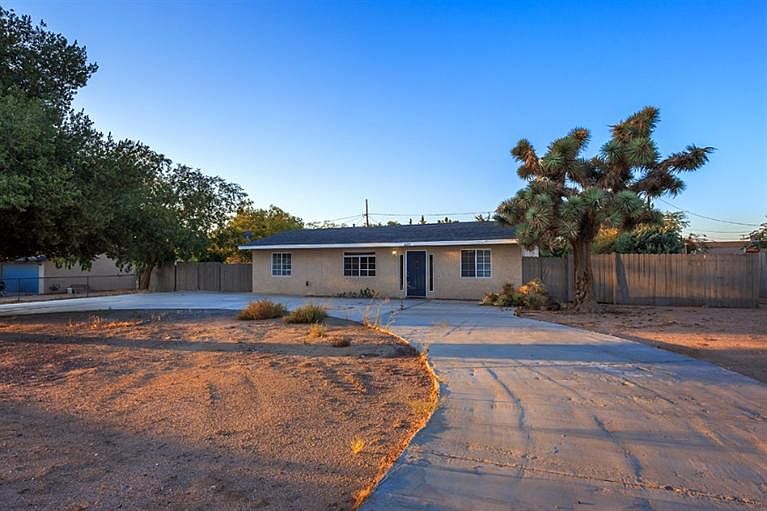 1st image of 16285 Cashew St