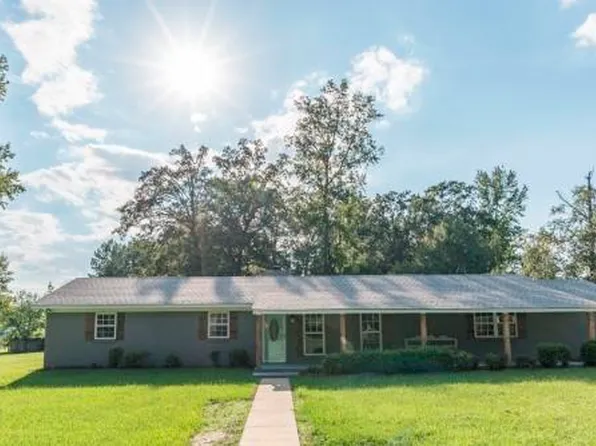 6054 S Montgomery St, Starkville, MS 39759