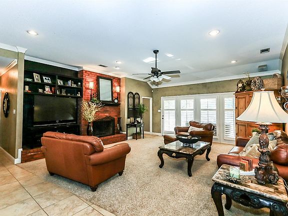 5th image of 1616 Avenue J