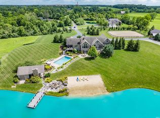 12502 Kress Rd, Roanoke, IN 46783