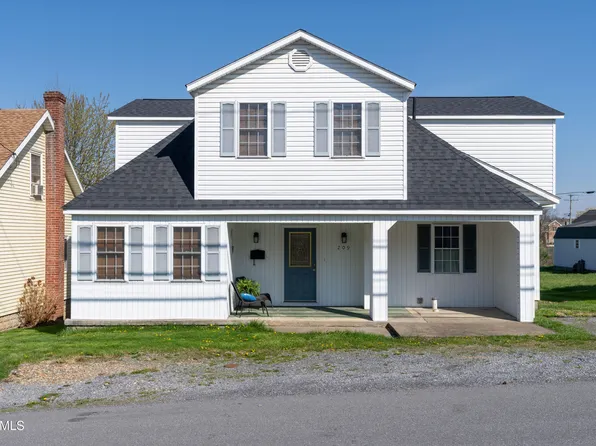 209 Keystone St, Altoona, PA 16602