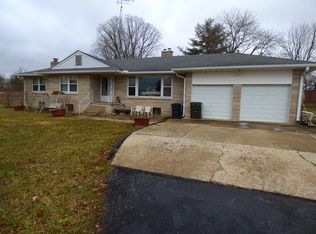 106 Maple Leaf Rd, Bedford, IN 47421