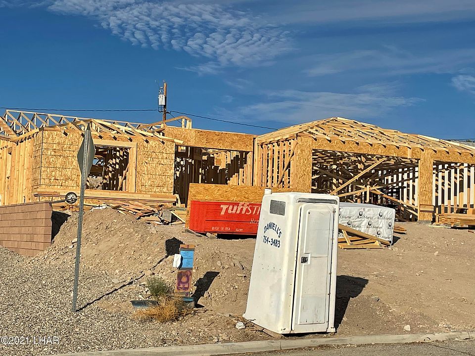 1st image of 2171 Rainbow Ave N