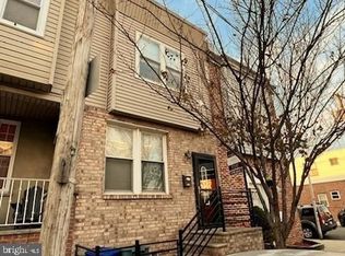 2602 S Warnock St, Philadelphia, PA 19148